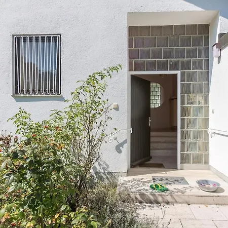 Holiday home Peaceful And Convenient - Detached House Munich, *